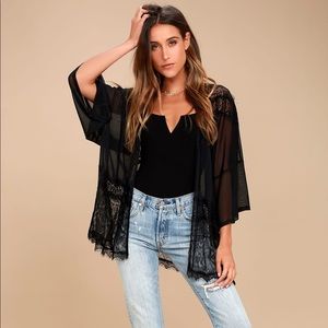 Lulu’s Sweet Nothings Black Lace Kimono Top size XS